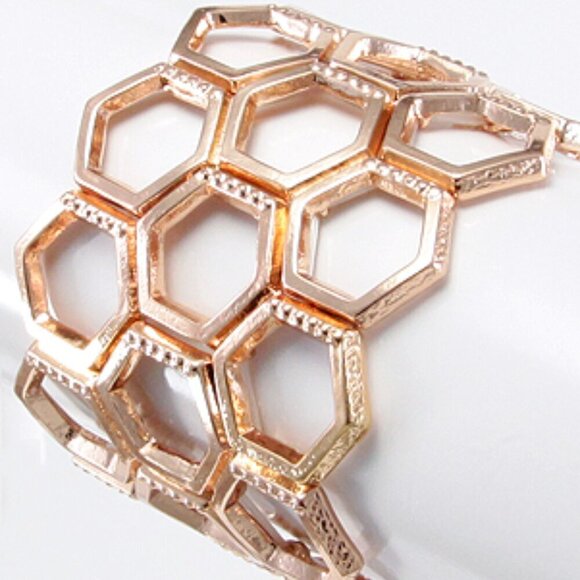 None Jewelry - Rose Gold Honeycomb Fashion Stretch Bracelet NWT